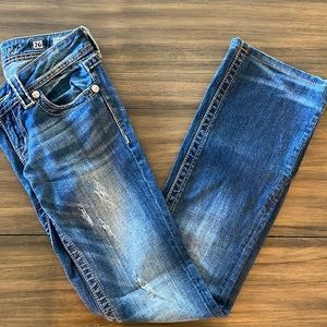 Miss Me Boot Cut Jeans. Size 26. Like new condition.